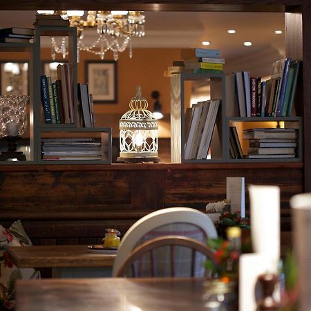 The Foley Hotel Claygate Ngoại thất bức ảnh