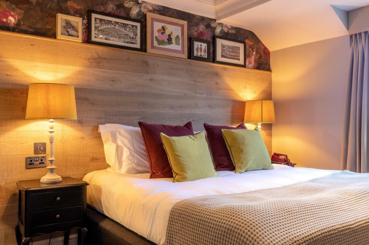 The Foley Hotel Claygate Ngoại thất bức ảnh