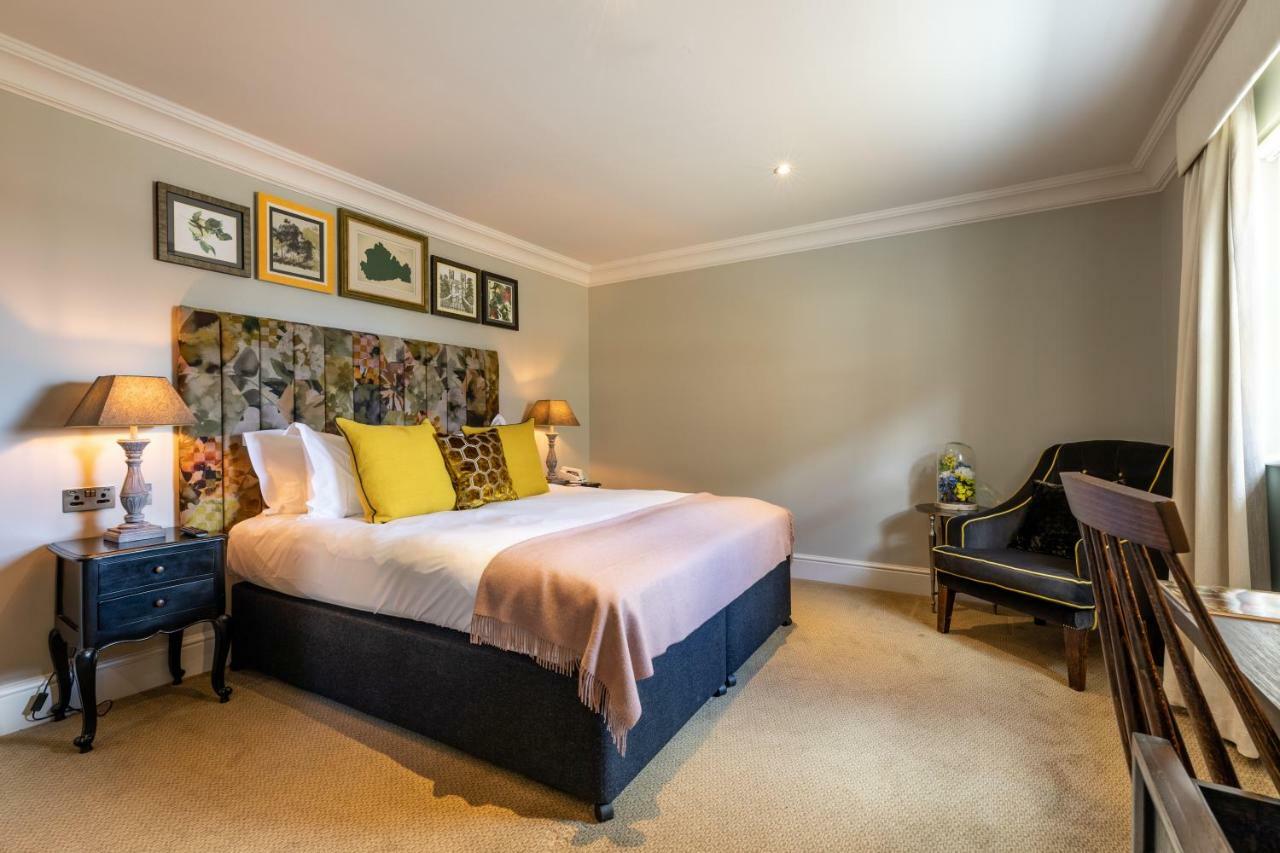 The Foley Hotel Claygate Ngoại thất bức ảnh